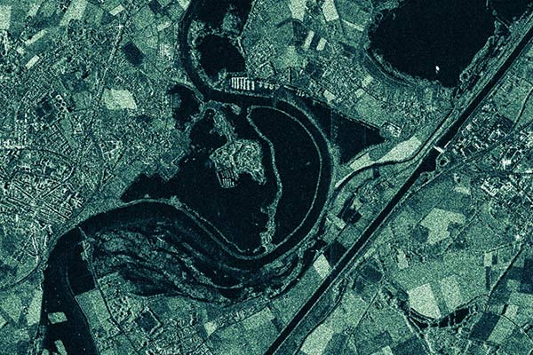 floods-article-iceye-satellite-featured